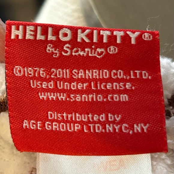Hello Kitty Sanrio Cozy Terry Cloth Robe Towel Shower Wrap with Straps - Picture 5 of 5